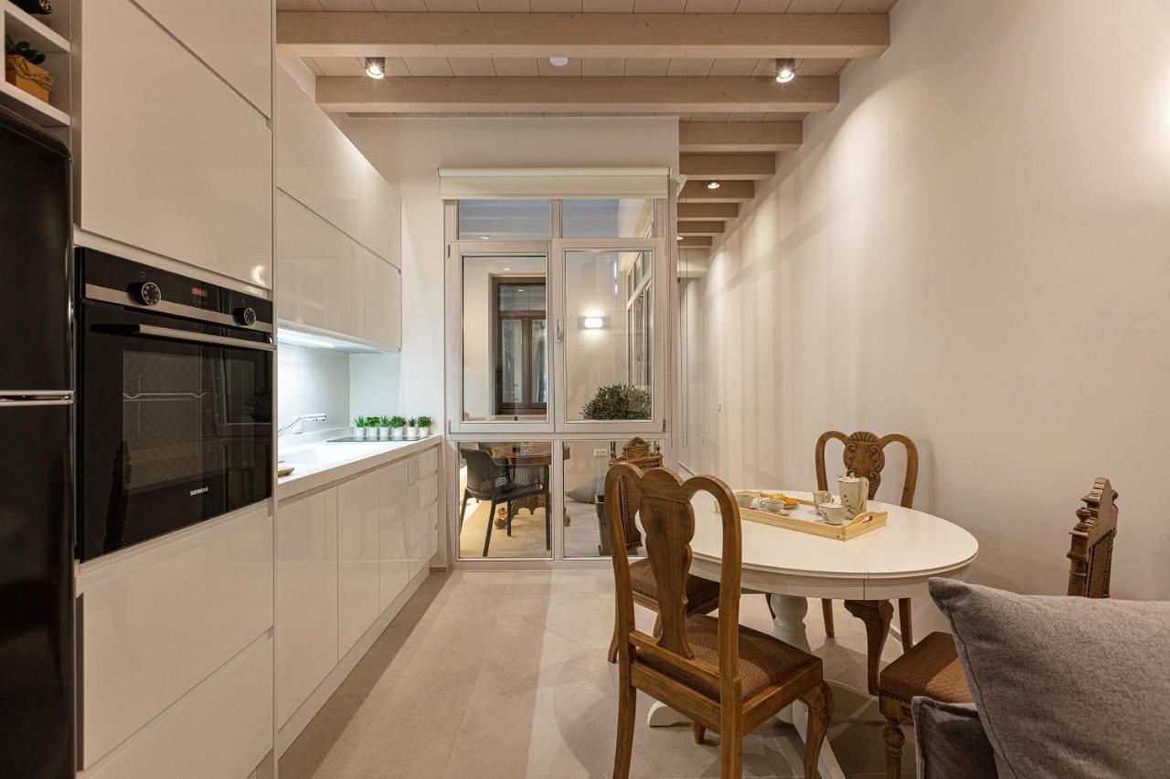 V77 Seafront Suites Rethymno Eksteriør bilde