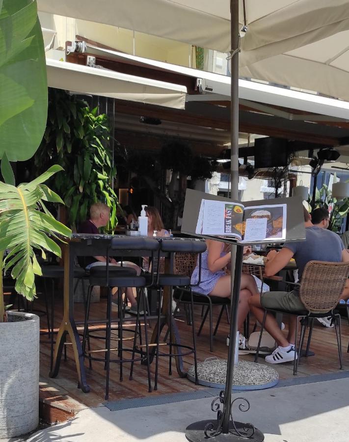 V77 Seafront Suites Rethymno Rom bilde