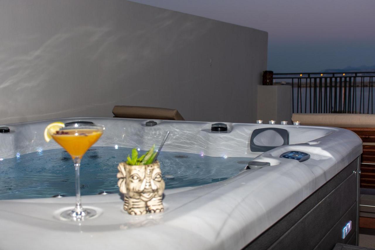 V77 Seafront Suites Rethymno Eksteriør bilde